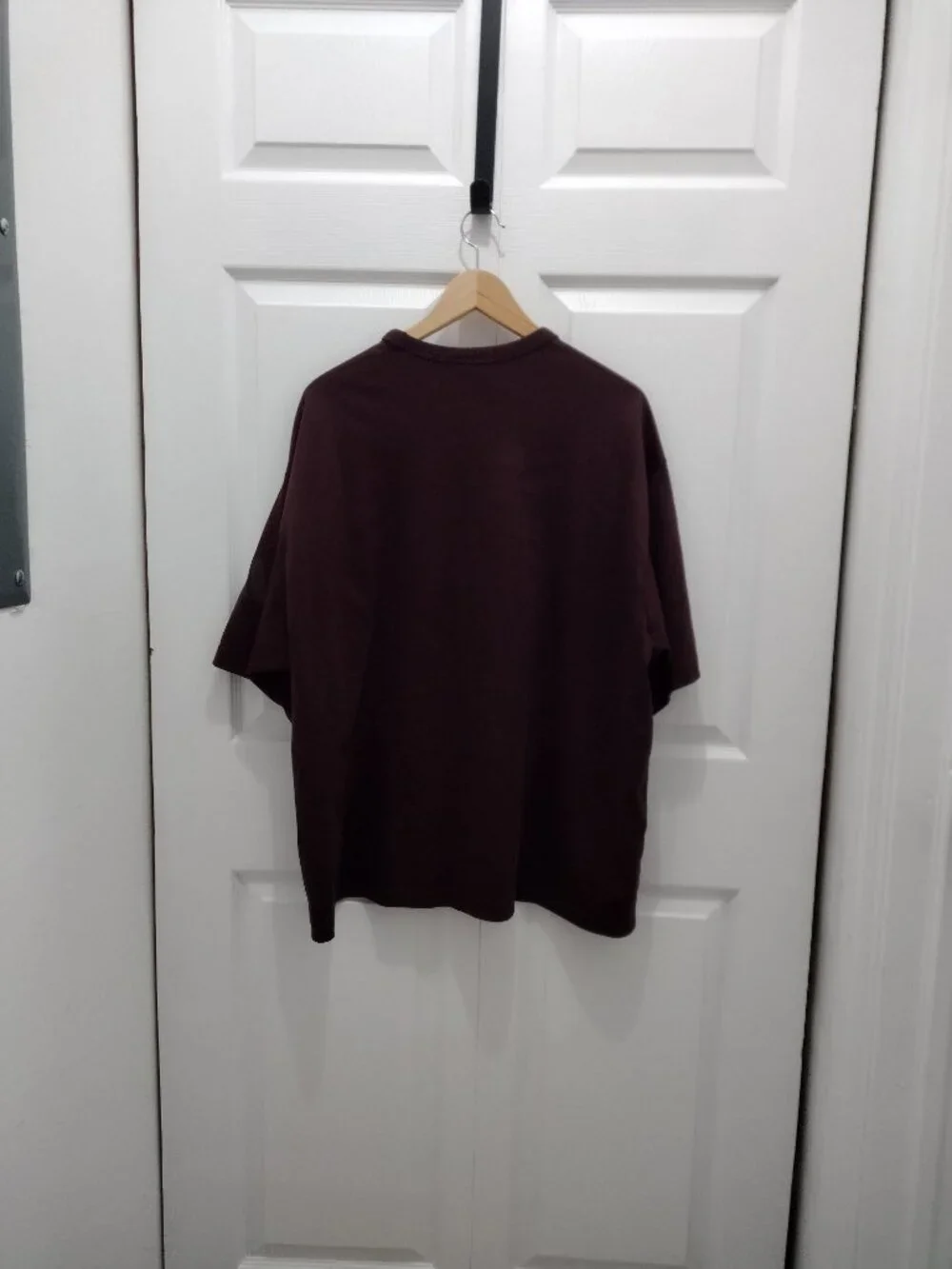 Adidas Dark Brown Crewneck T Shirt Men’s Size L 100% Cotton Minimal Basic